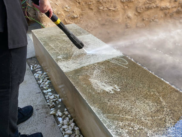 Why Choose Our Certified Pressure Washing Experts for Your Project Needs in Blue Island, IL?